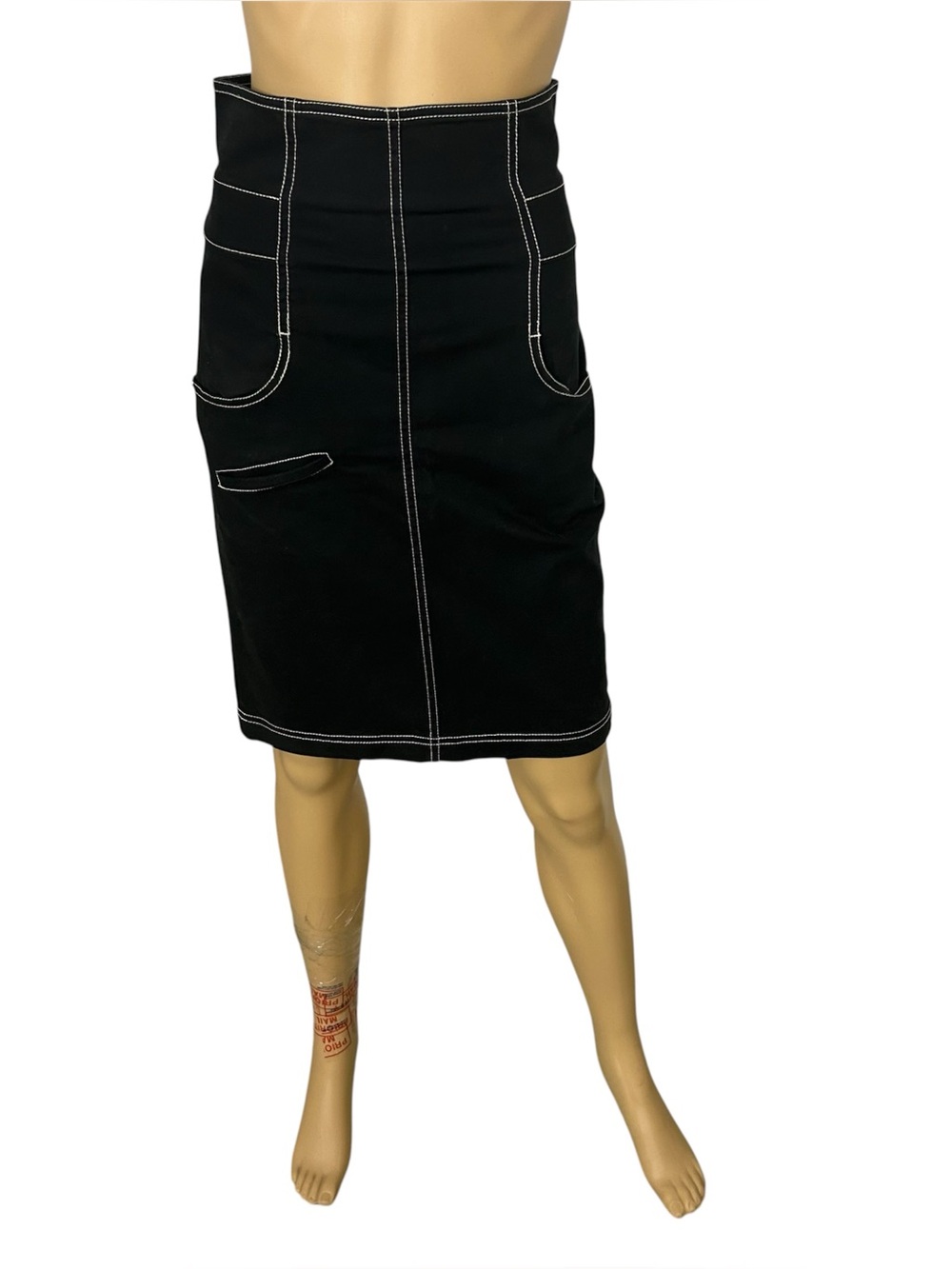 Authentic AX Armani Exchange size 2 Vtg 90s Black High Waisted knee length Skirt